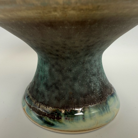 IKEBANA STONEWARE POTTERY VASE WITH PIN FROG Signed - Picture 3 of 10